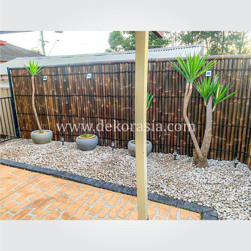  Black Bamboo Fence - Bamboo Fencing - Image 3